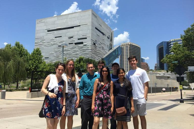 The Henne Lab goes to the Dallas Perot Museum