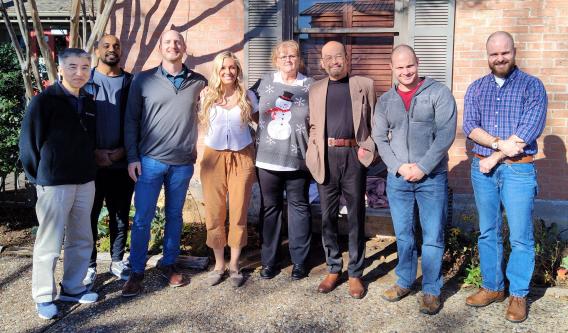 lab group lunch in 2022