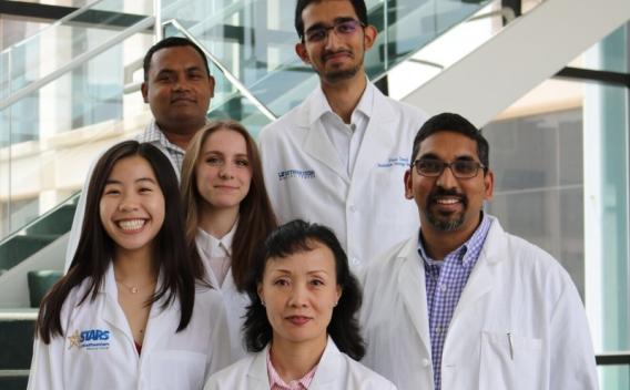 Alluri Lab group on stairway