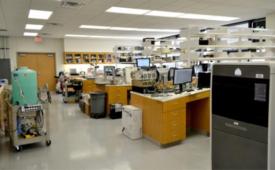 Chopra Lab Facilities