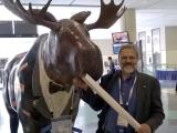 Ralph Mason with a moose statue