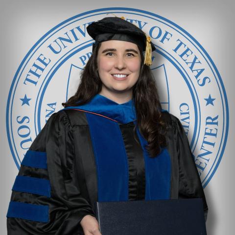 Emily Nettesheim Graduation Photo